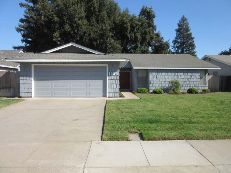 Just Listed! 1386 Trailwood Avenue, Manteca, CA